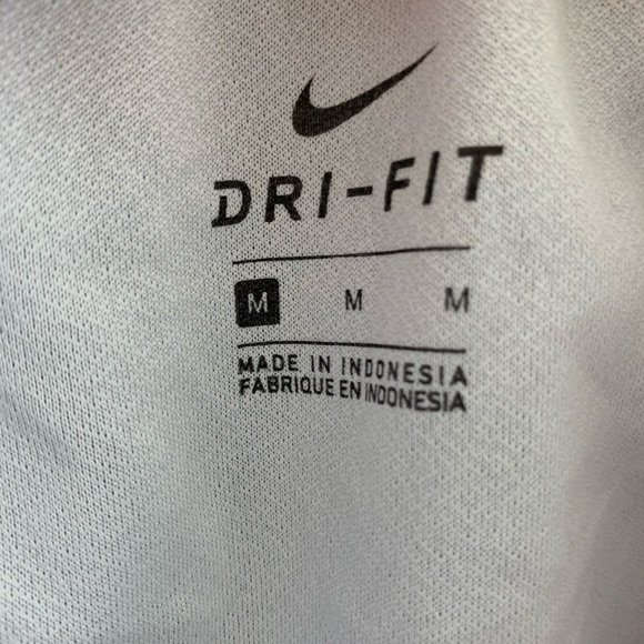 Nike Gray running shorts - Picture 3 of 4